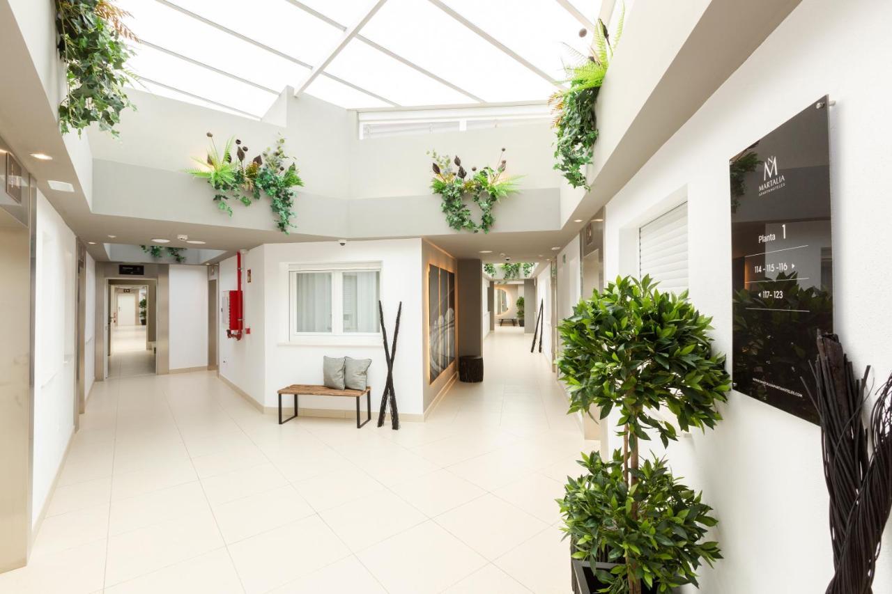 Apartamentos Martalia Arenal Ronda Exteriör bild