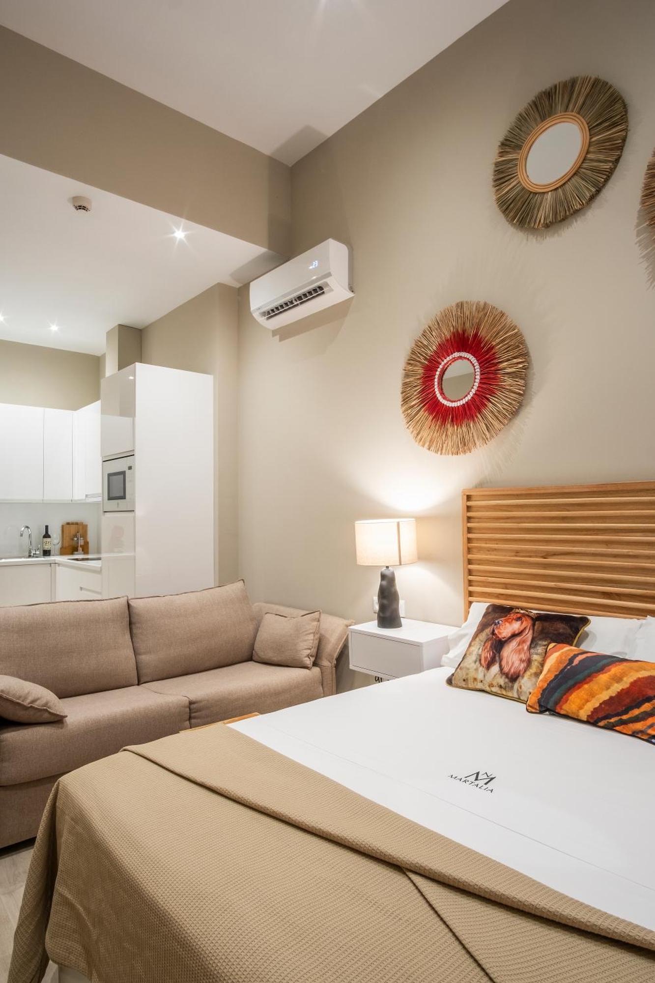 Apartamentos Martalia Arenal Ronda Exteriör bild